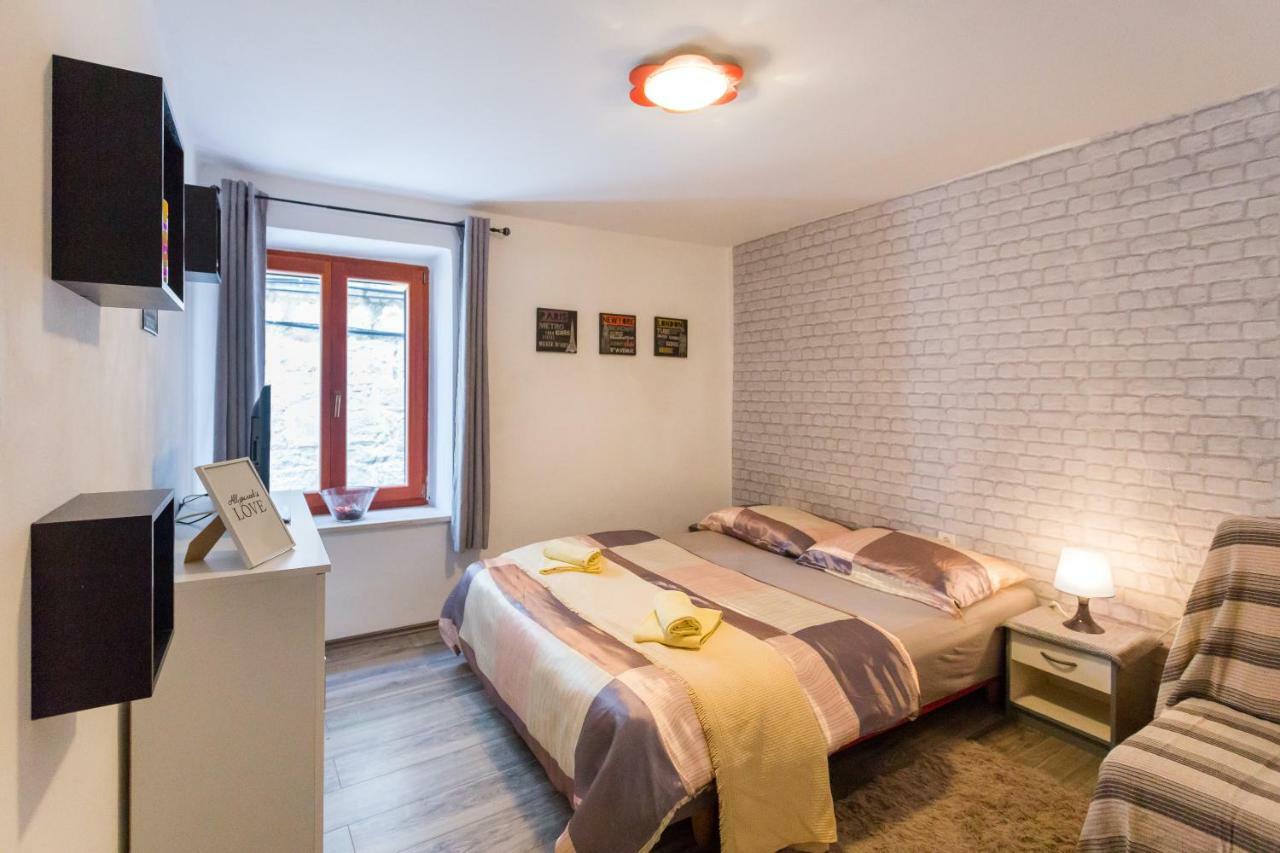 Apartment Antonio Split Buitenkant foto